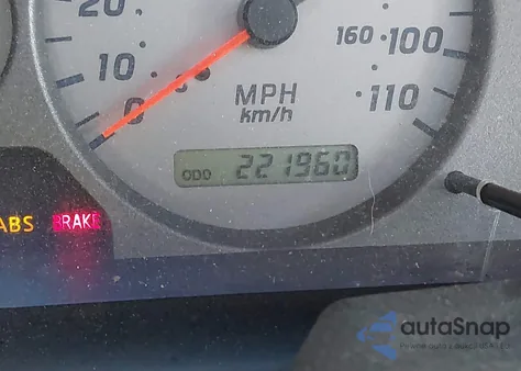 2001 Nissan Xterra Se z USA, uszkodzony, nr VIN 5N1ED28YX1C543352